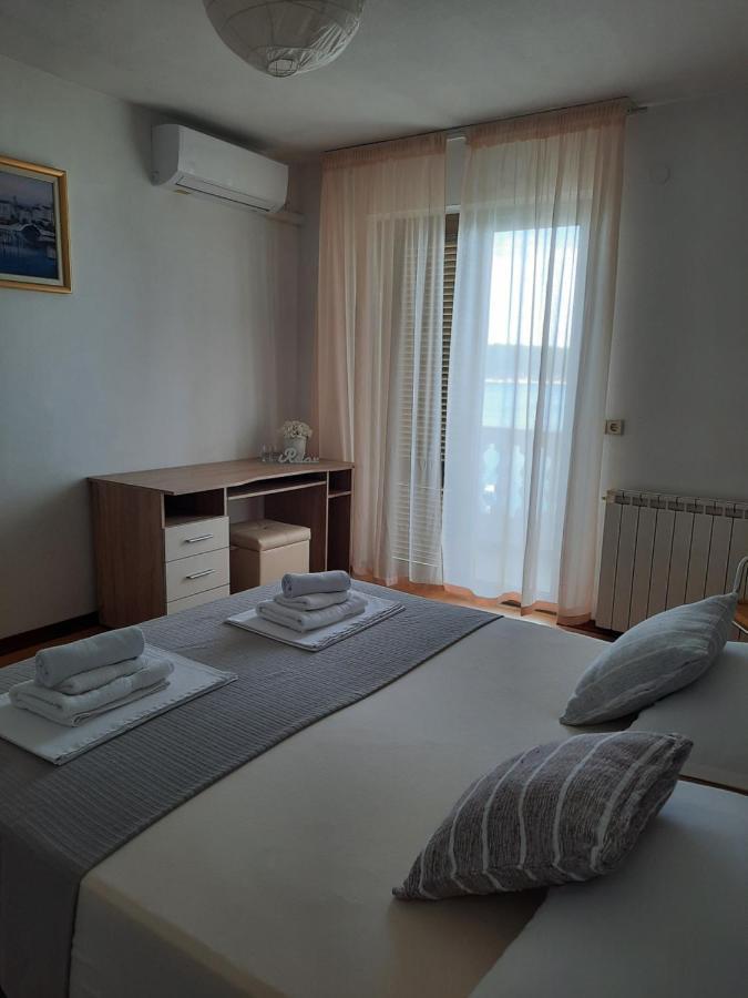 Apartments And Rooms Vinko Barbat na Rabu Kültér fotó