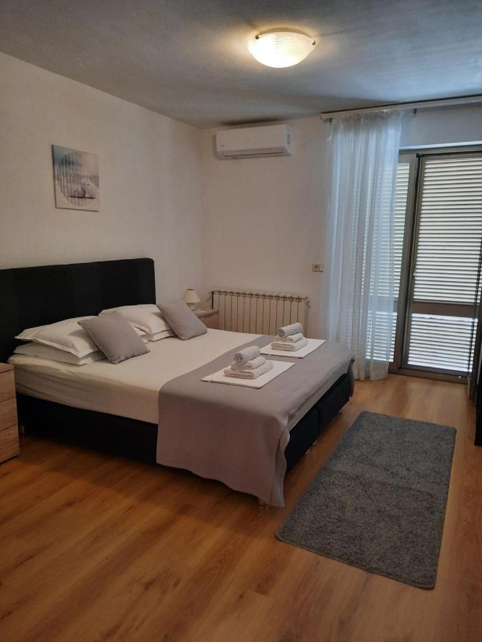 Apartments And Rooms Vinko Barbat na Rabu Kültér fotó